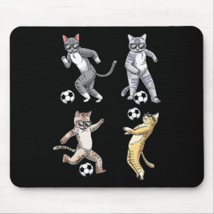Lustiger Katzenliebhaber spielt Fußballspieler str Mousepad