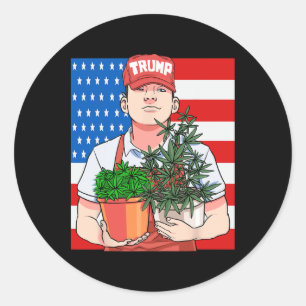 Lustiger Kiffer Stoner wählt Präsident Trump Runder Aufkleber