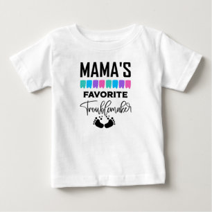 Lustiger Liebling der Mama, Mädchen, die Ärger mac Baby T-shirt