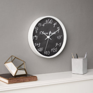 Lustiger Mathe-Aussenseiter Wanduhr