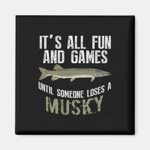Lustiger Musky-Angler Muskellunge Süßwasserfisch A Magnet
