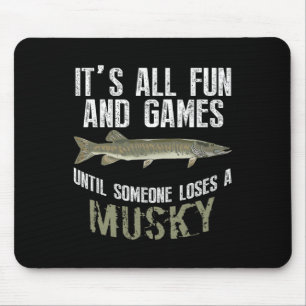 Lustiger Musky-Angler Muskellunge Süßwasserfisch A Mousepad