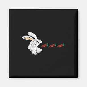 Lustiger Osterhase, der Schokoladenkarotten isst K Magnet