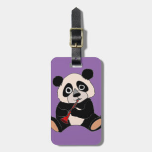 Lustiger Panda-Bär, der roten Clarinet ausübt Gepäckanhänger