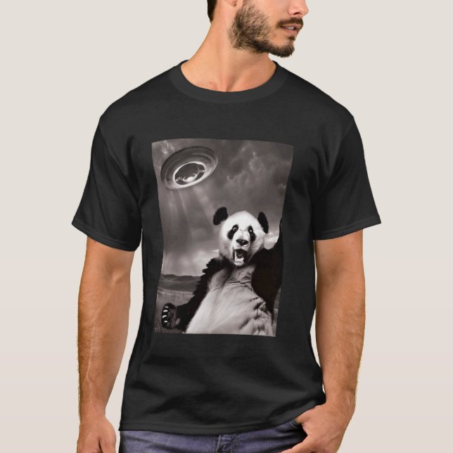 Lustiger Panda UFO Selfie T-Shirt (Vorderseite)