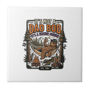 Lustiger Papa-Body-Bär-Camping-Vater-Figur-Shirt_1 Fliese