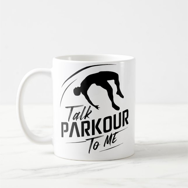 Lustiger Parkour-Hindernisparcours-Entwurf für Par Kaffeetasse (Links)