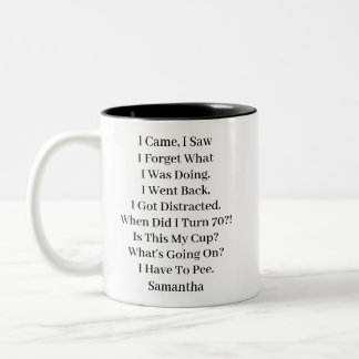 Lustiger personalisierter 70. Geburtstag  Zweifarbige Tasse