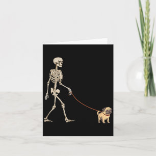 Lustiger Pug-Skelett-Hund, der am Halloween läuft Karte