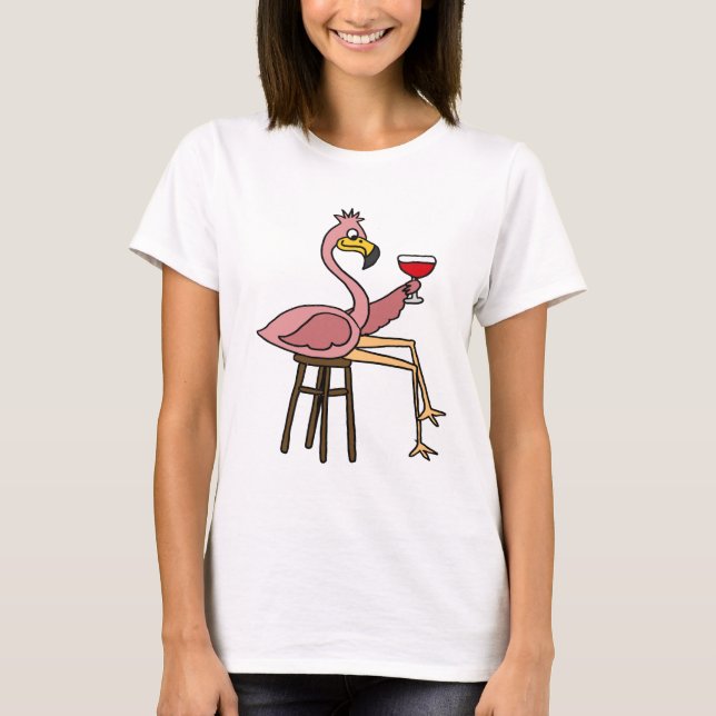 Lustiger rosa Flamingo, der Rotwein trinkt T-Shirt (Vorderseite)