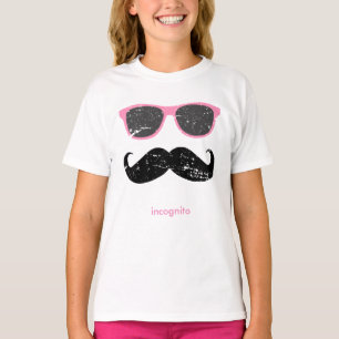 Lustiger Schnurrbart und rosa Schatten T-Shirt