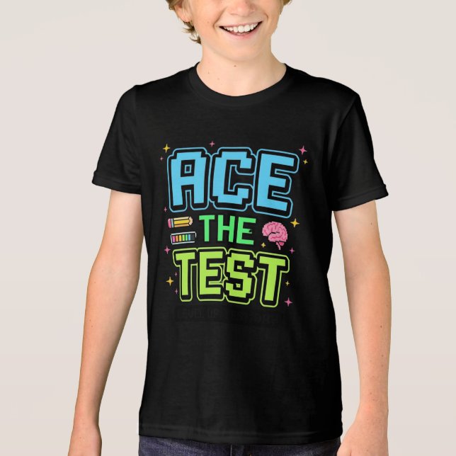 Lustiger Schüler-Test-Bestehe den Test Level Up Te Tri-Blend Shirt (Vorderseite)
