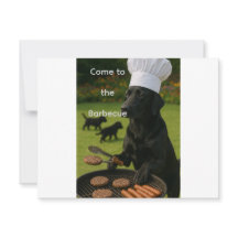 Lustiger schwarzer Labrador-Grillkoch