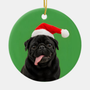 Lustiger schwarzer Mops mit Weihnachtsmannmütze un Keramik Ornament