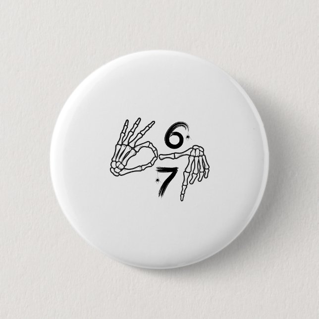 Lustiger Sechs Sieben 6 7 Meme 67 Skeletthand Hall Button (Vorderseite)