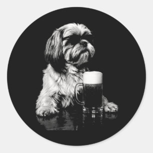 Lustiger Shih Tzu trinkt Bier Chill Hund Gles Welp Runder Aufkleber