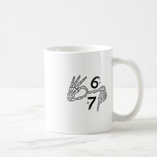 Lustiger Six Seven 6 7 Meme 67 Skelett Hand Hallow Kaffeetasse