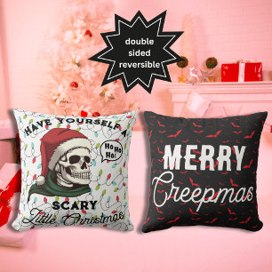 Lustiger Totenkopf mit Weihnachtsmannmütze gothisc Kissen