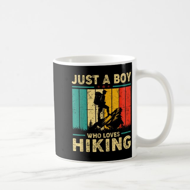 Lustiger Vintage-Junge, der Wandern liebt  Kaffeetasse (Rechts)