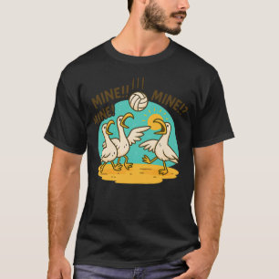 Lustiger Vogel spielt T-Shirt