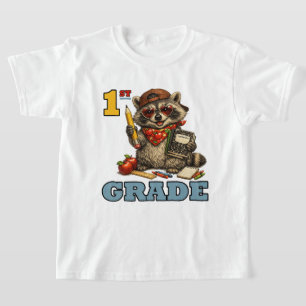 Lustiger Waschbär in der ersten Klasse zum neuen S T-Shirt