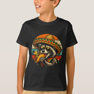 Lustiger Waschbär isst Taco Retro-Sombrero Grafik T-Shirt