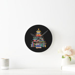 Lustiger Weihnachtsbaum aus Büchern Bibliothekar Runde Wanduhr