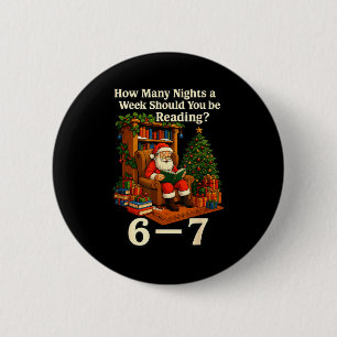 Lustiger Weihnachtsmann liest 67 Meme T-Shirt Weih Button