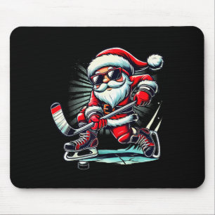 Lustiger Weihnachtsmann spielt Eishockey Liebhaber Mousepad