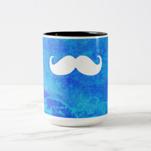 Lustiger weißer Schnurrbart auf vintage Hintergrun Zweifarbige Tasse