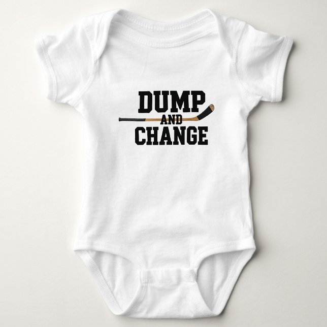 Lustiger Windelwechsel-Humor Baby Strampler (Von Creator hochgeladen)