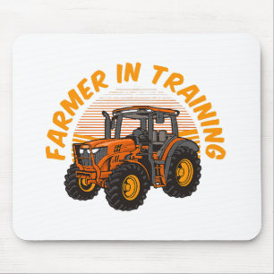 Lustiger zukünftiger Bauer in Ausbildung Traktor L Mousepad