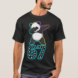 Lustiges 67 Meme Dabbing Panda Regenbogen Gen Z Si T-Shirt