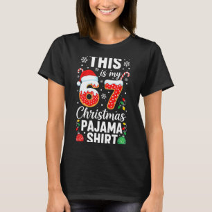 Lustiges 67 Weihnachten Pyjama-Shirt Sechs Sieben  T-Shirt