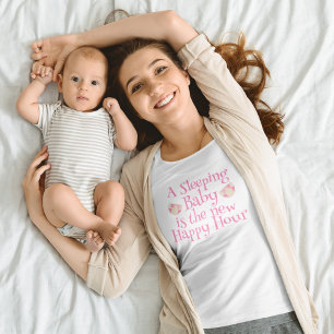 Lustiges Baby-Nickerchen-Mutterschaftszitat T-Shirt
