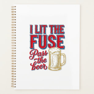 Lustiges Bier-Feuerwerk Vintage-Shirt-Design_1 Planer
