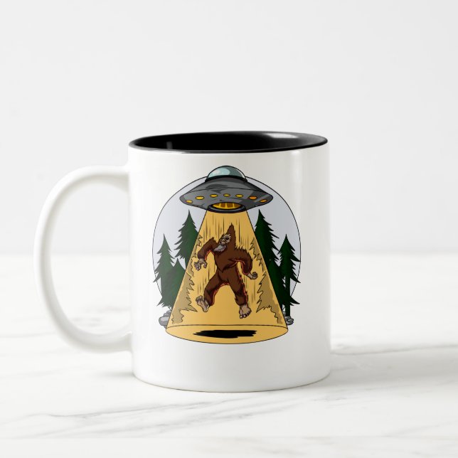 Lustiges Bigfoot-alien-Abduktions-Raum UFO Zweifarbige Tasse (Links)