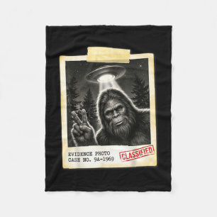 Lustiges Bigfoot-Alien-UFO-Vintage-Beweisfoto Fleecedecke