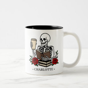 Lustiges Buch und Kaffee liebendes Skelett Blumen Zweifarbige Tasse