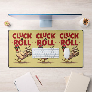 Lustiges "Cluck & Roll" Cooler Hahn Cartoon-Design Schreibtischunterlage