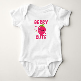 Lustiges Erdbeerbaby-Outfit „Berry Cute“ Baby Strampler