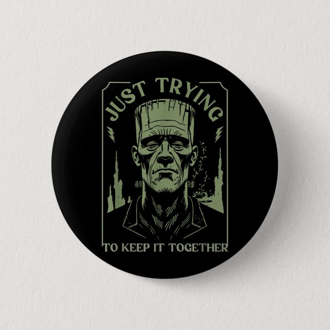 Lustiges Frankenstein-Monster, das versucht, zusam Button (Vorderseite)
