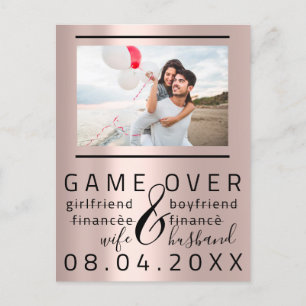 Lustiges Game Over Save-The-Date Paar-Foto Postkarte