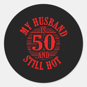 Lustiges Geschenk zum 50. Geburtstag für den Ehema Runder Aufkleber