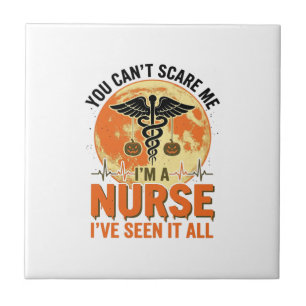 Lustiges Halloween-Krankenschwester Vintage-Medizi Fliese