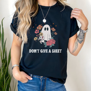 Lustiges Halloween-Shirt mit süßem Geist und Blume T-Shirt