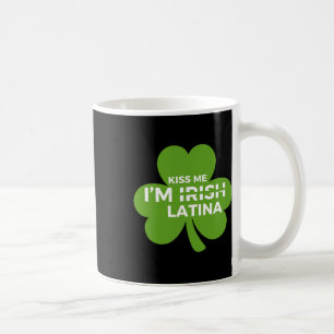 Lustiges hispanisches St. Patrick's Day Küss mich, Kaffeetasse