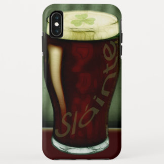 Lustiges irisches Stout-Slainte Glas Case-Mate iPhone Hülle