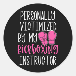 Lustiges Kickboxer-Geschenk Persönlich Opfer meine Runder Aufkleber