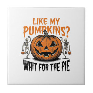 Lustiges Kürbisskelett Halloween-Pie-Shirt_1 Fliese
